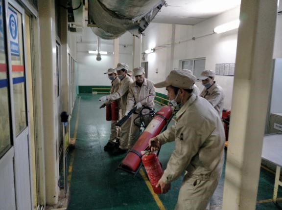 消防 消防 防的是危險(xiǎn) 留的是安全(圖2) 消防 消防 防的是危險(xiǎn) 留的是安全(圖2)